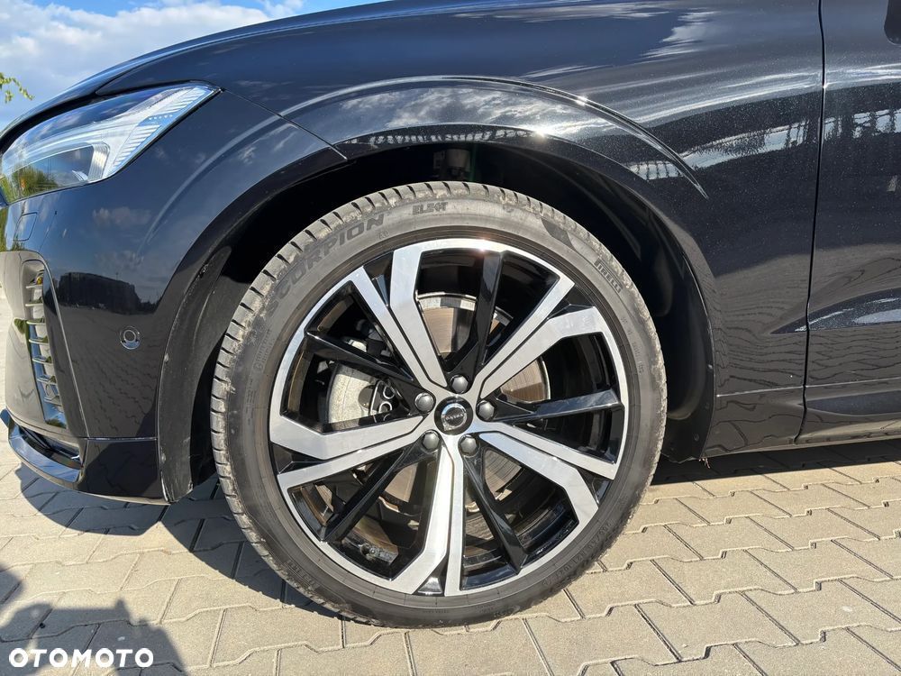 Volvo XC 60 B5 B AWD Ultimate Black Edition - 30