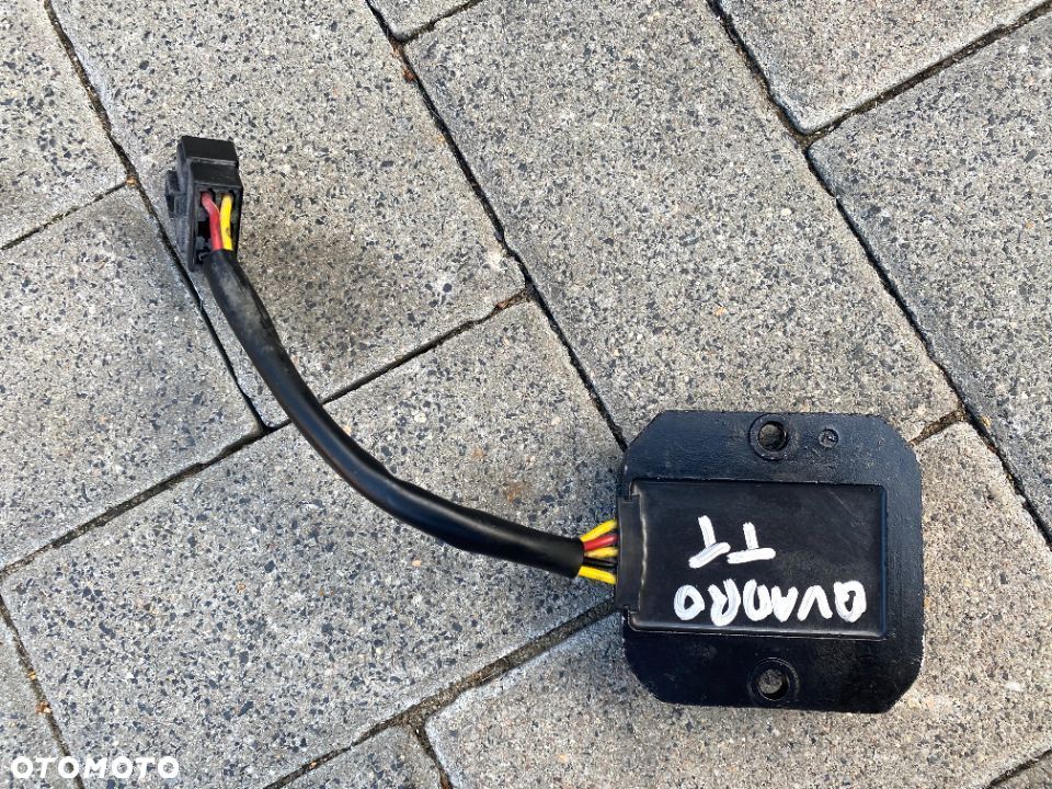Regulator napięcia Quadro 3  350 - 3