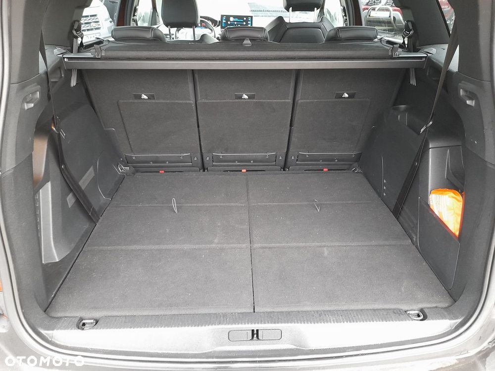 Peugeot 5008 1.2 PureTech Allure S&S - 18