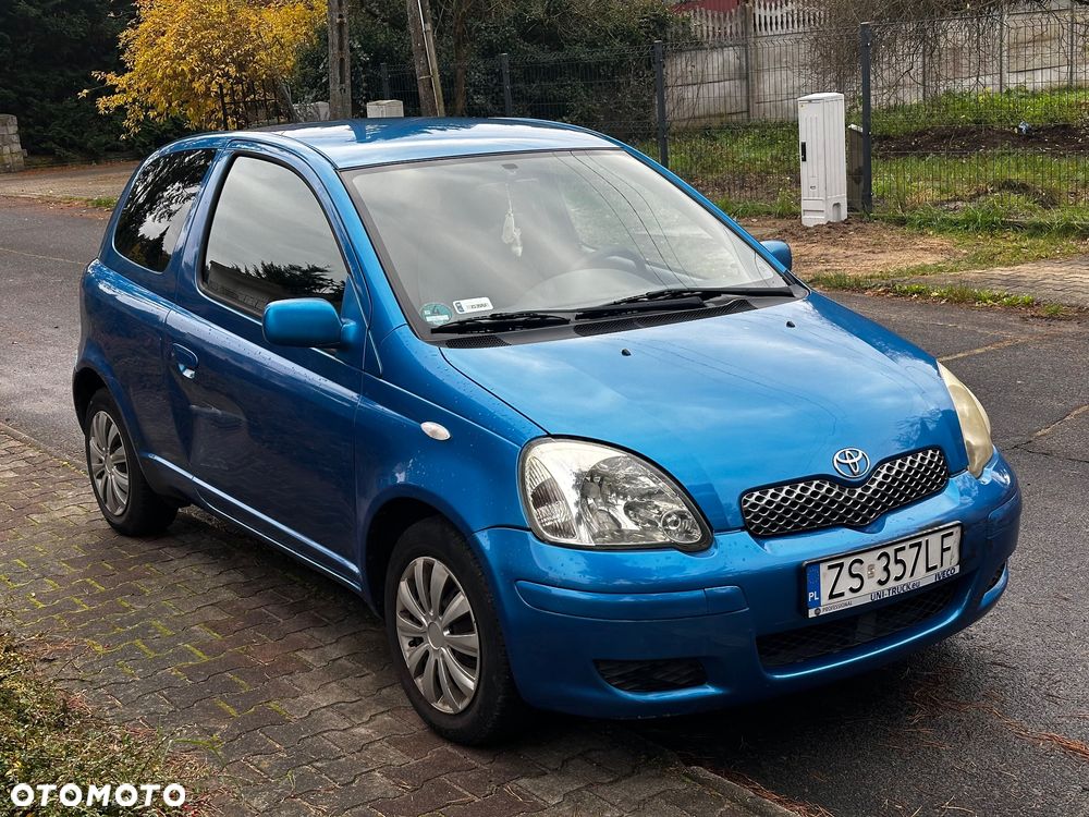 Toyota Yaris 1.0 Base - 6