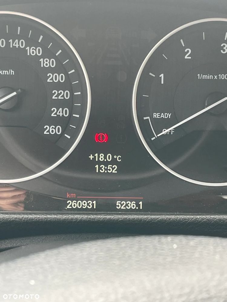 BMW Seria 3 318d - 5