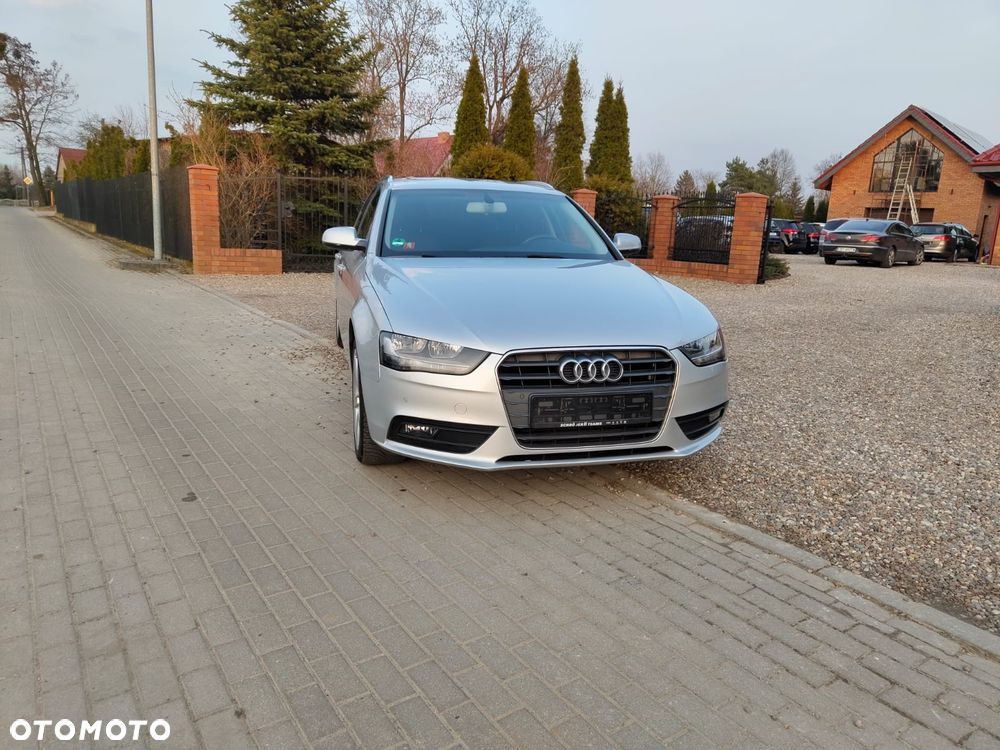 Audi A4 Avant 2.0 TDI - 23