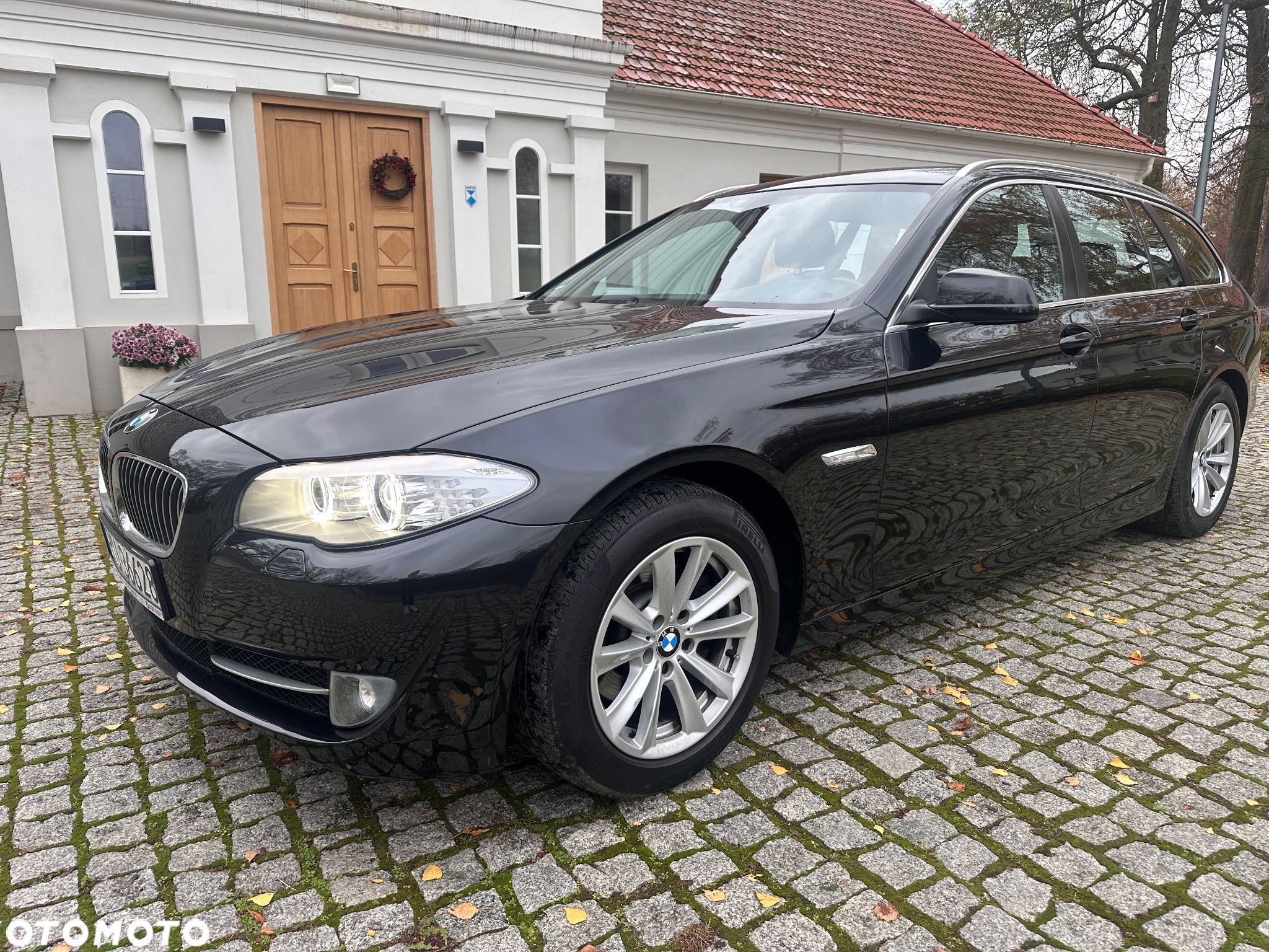 BMW Seria 5 520d Touring Modern Line - 1