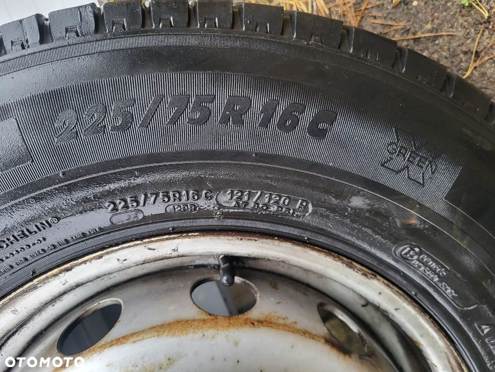 Felga Opona Koło 195 / 75 R 16 C Iveco Daily - 2