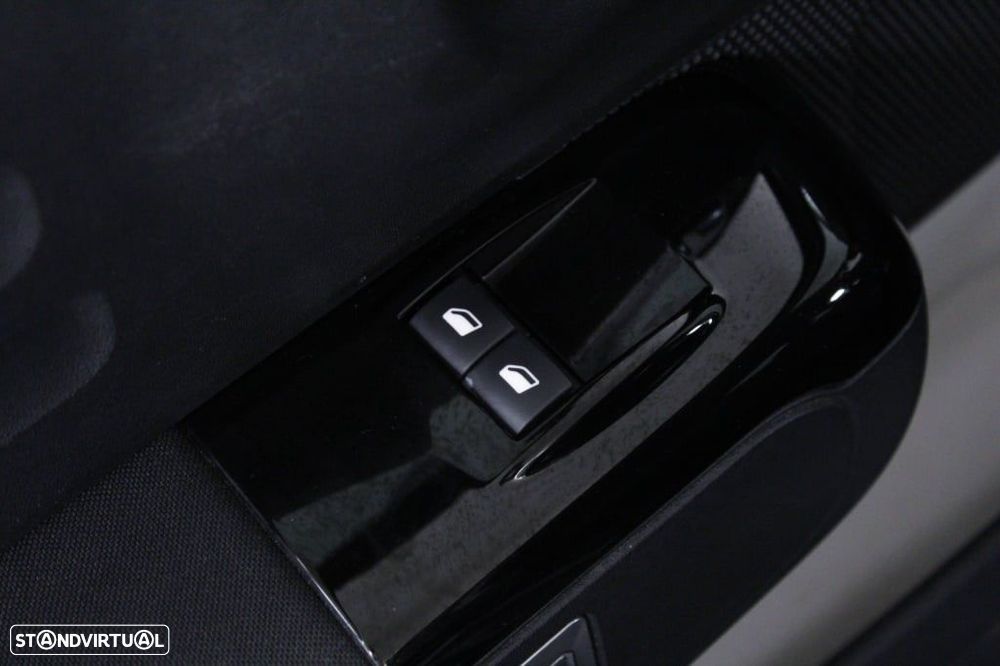 Citroën C3 1.2 PureTech Max - 21