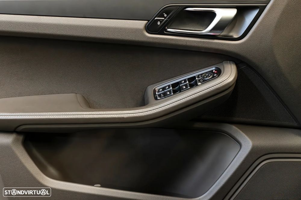 Porsche Macan PDK - 24