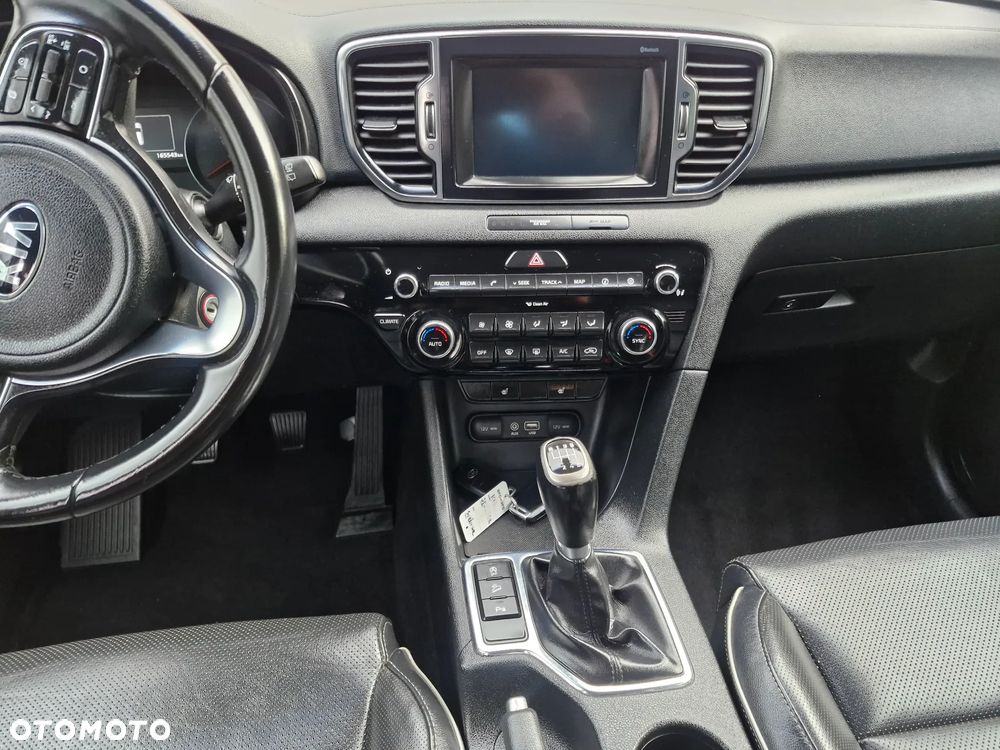 Kia Sportage 1.7 CRDI 2WD Spirit - 27