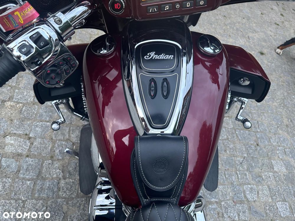 Indian Roadmaster - 12