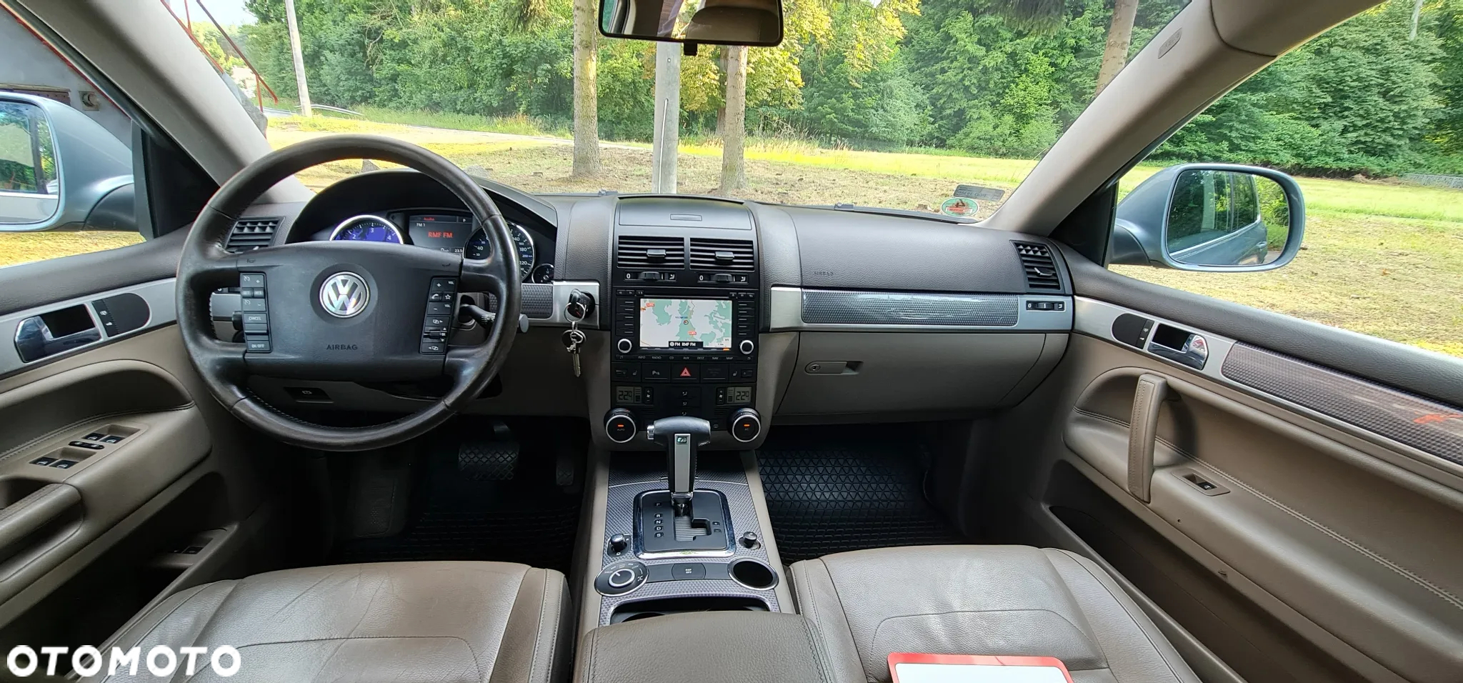 Volkswagen Touareg - 9