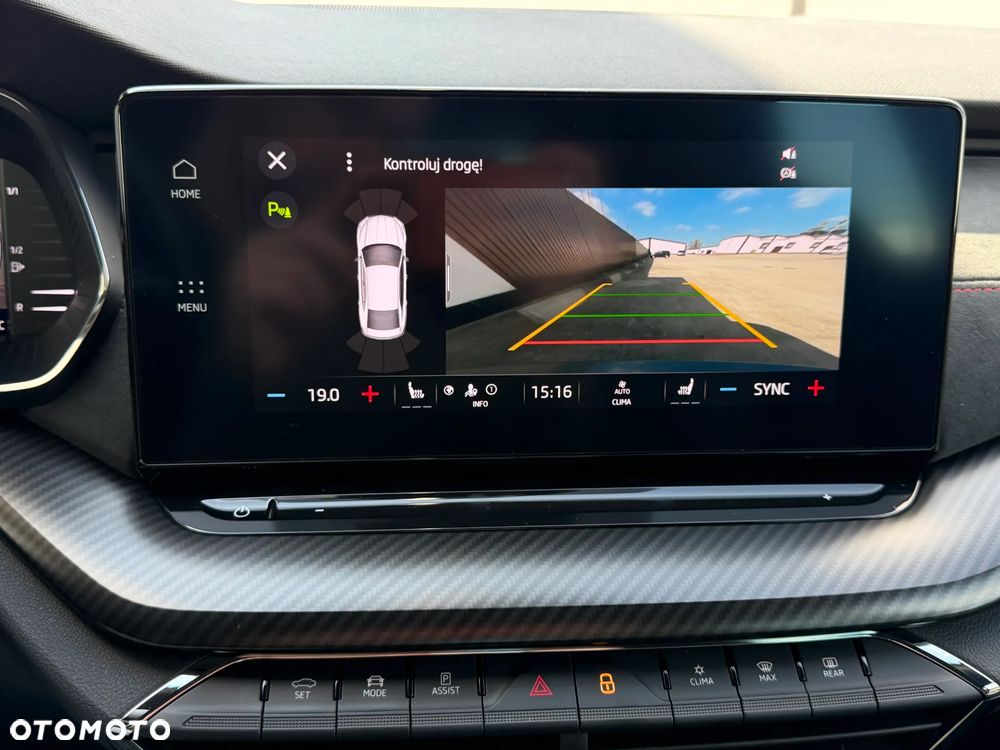 Skoda Octavia 2.0 TSI RS Challenge 245 DSG - 30