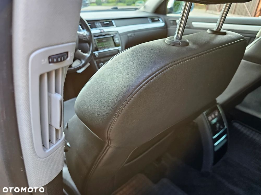 Skoda Superb - 19