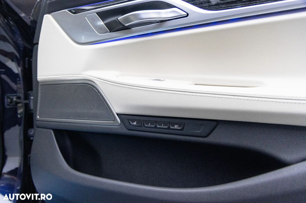 BMW Seria 7 745Le xDrive AT PHEV - 29