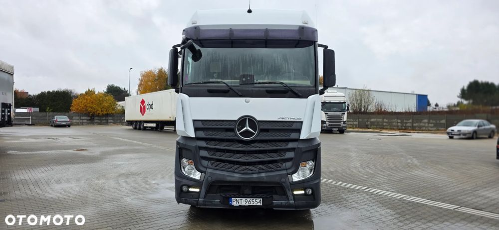 Mercedes-Benz ACTROS - 2
