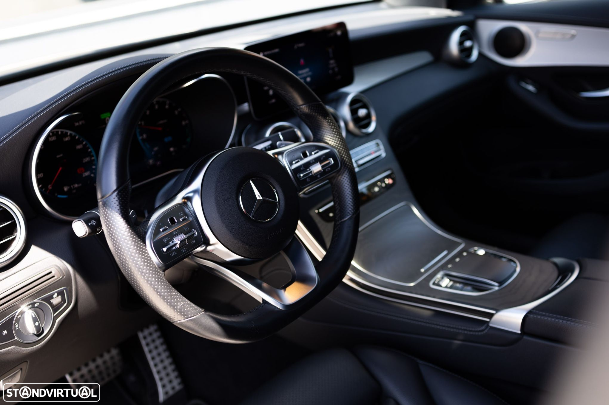 Mercedes-Benz GLC 300 de Coupé 4Matic - 29