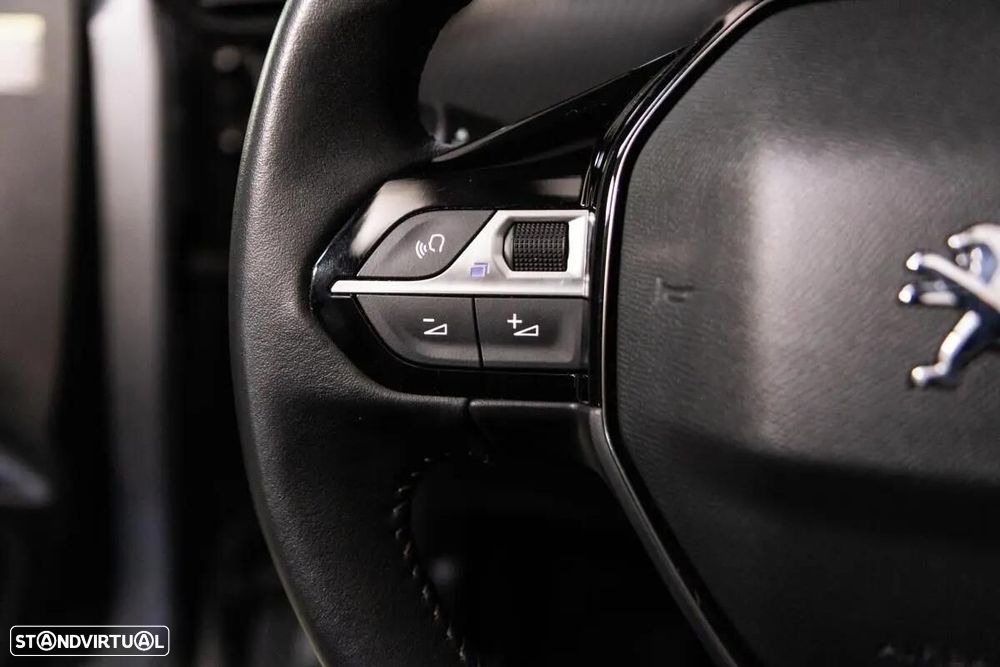 Peugeot e-208 50 kWh Active Pack - 26