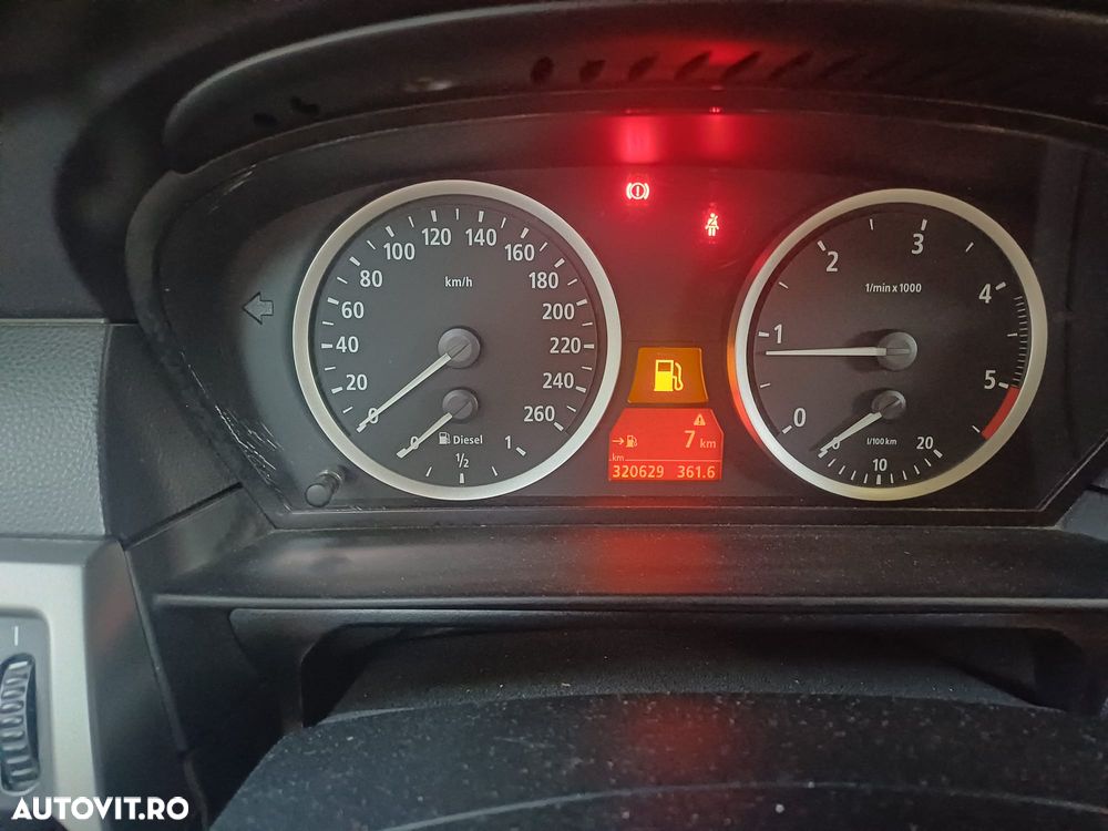 BMW Seria 5 520d - 6