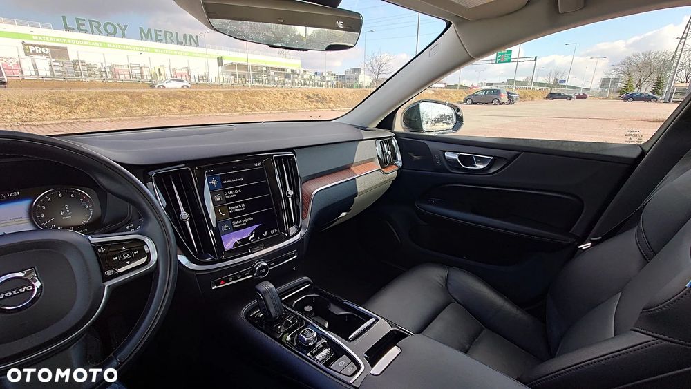 Volvo S60 T8 Twin Engine AWD Geartronic RDesign - 11