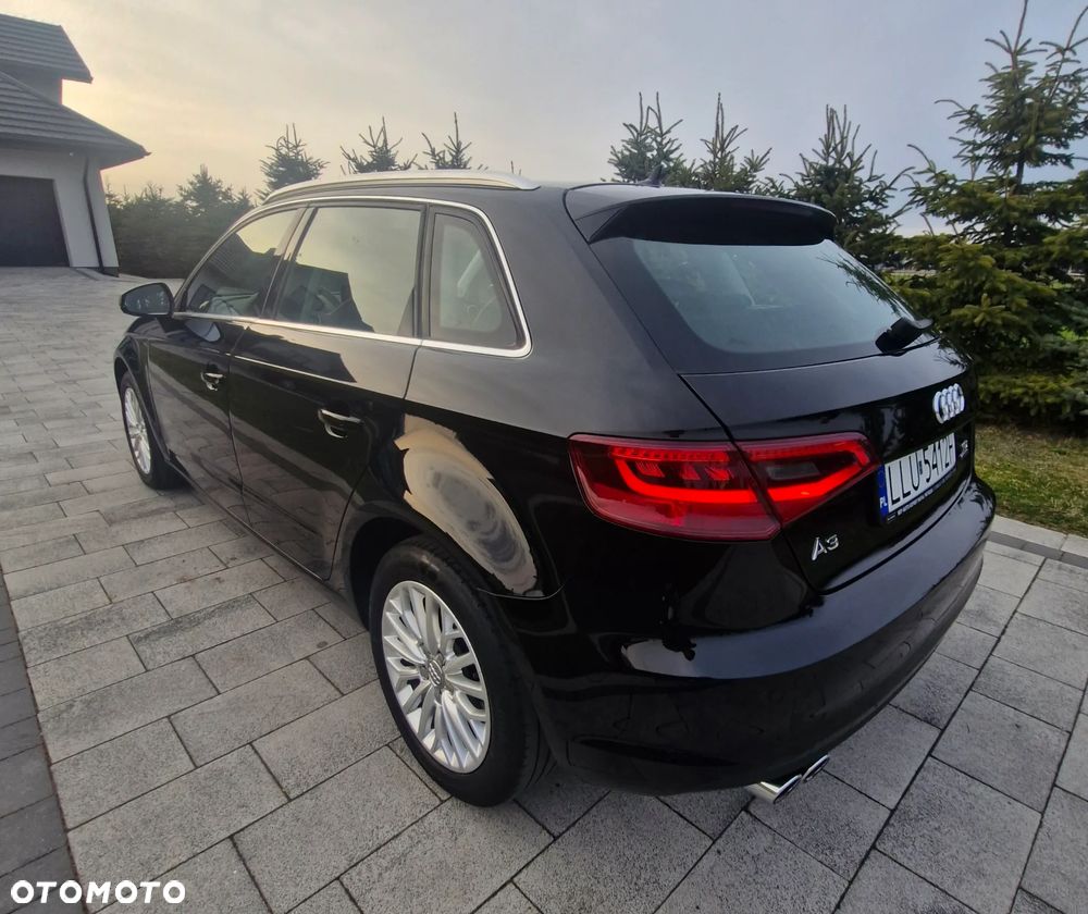 Audi A3 Sportback - 6
