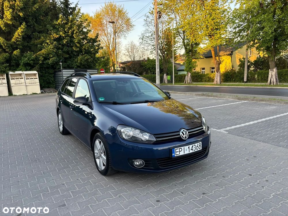 Volkswagen Golf - 28