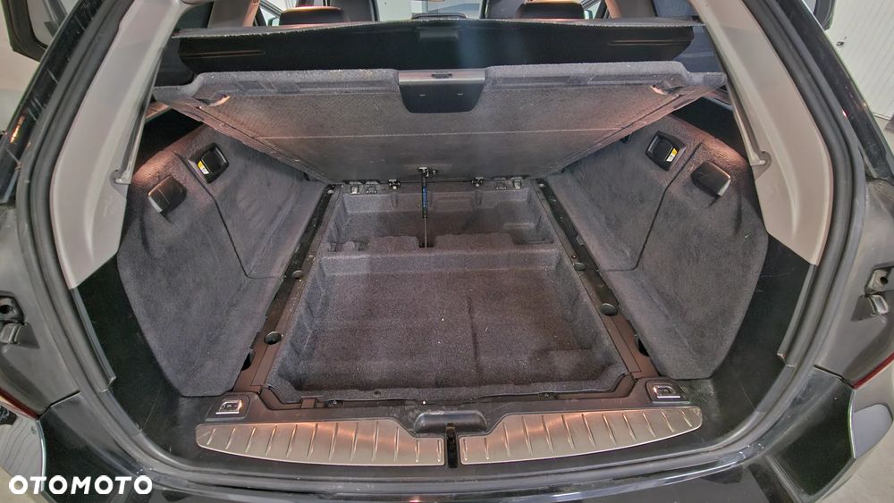 BMW Seria 5 520d - 4