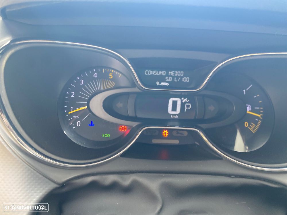 Renault Captur 1.5 dCi Exclusive EDC - 16