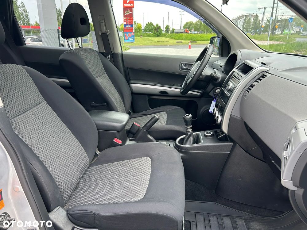 Nissan X-Trail 2.0 dCi LE - 14