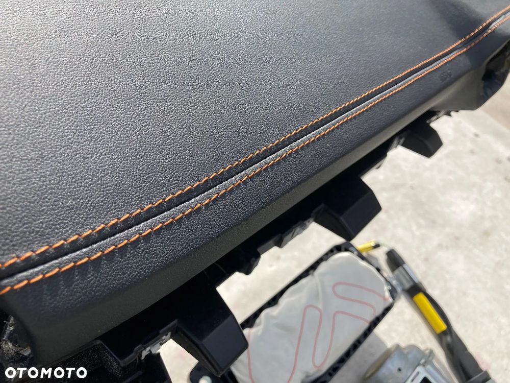 SEAT LEON CUPRA FORMENTOR DESKA KONSOLA KOKPIT PULPIT PÓŁKA PARAPET PODUSZKI POWIETRZNE KIEROWCY PASAŻERA KOLAN AIR BAG PODUSZKA POWIETRZNA KOLANOWA AIRBAG FOTELA W FOTEL KANAPY AIR BAG LĘDŹWIOWY PASY PAS NAPINACZE DOPINACZE SKÓRA NIĆ SZYTA naprawa !!! - 9