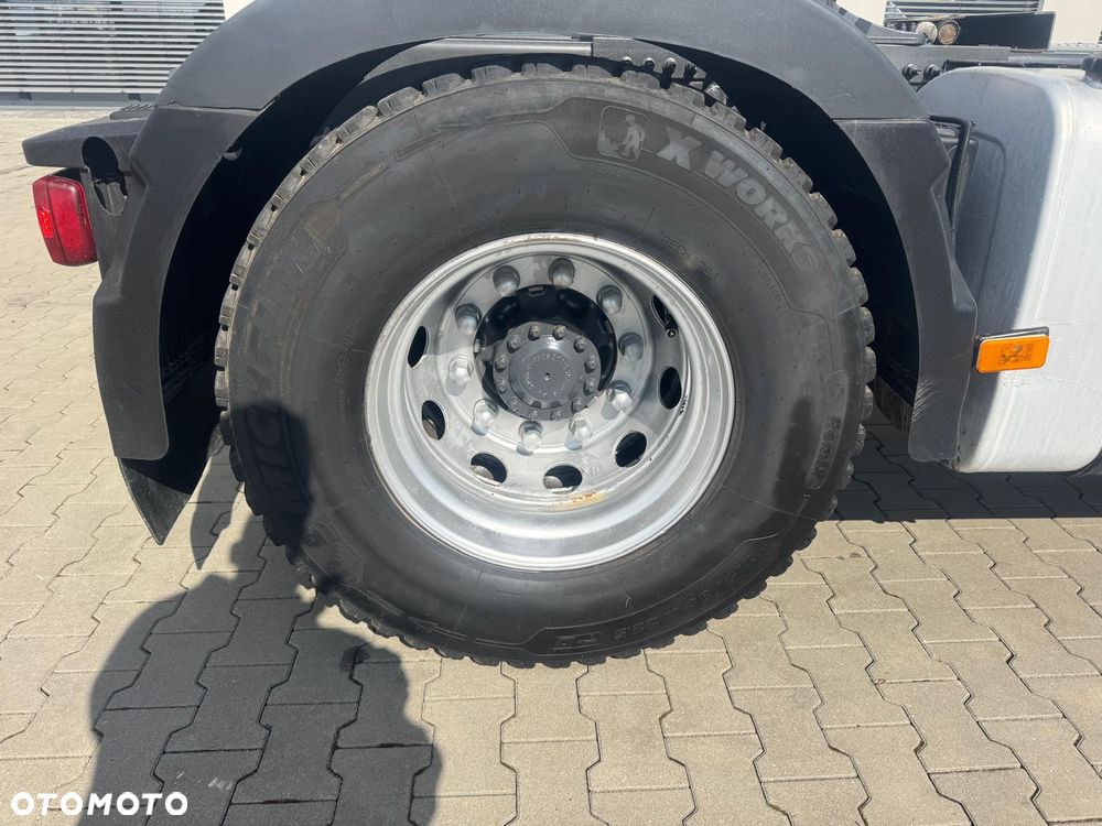 Volvo FH 460/ HYDRAULIKA/ 4 PODUSZKI TYŁ/ LEKKA 7583kg Brutto - 10