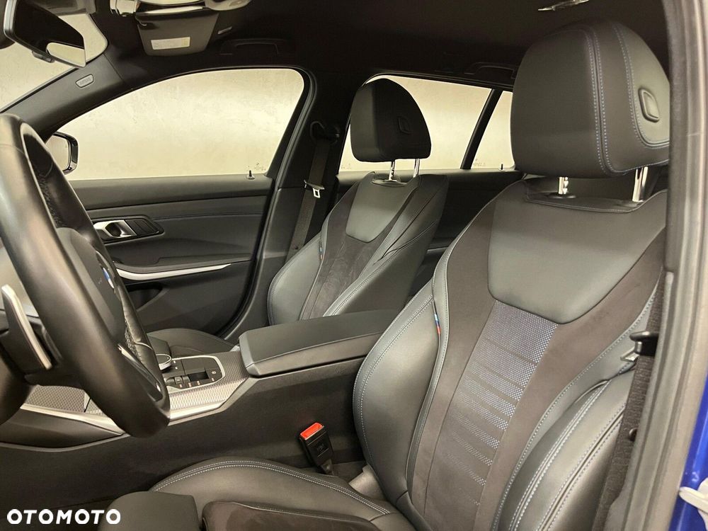 BMW Seria 3 320d xDrive mHEV M Sport - 21