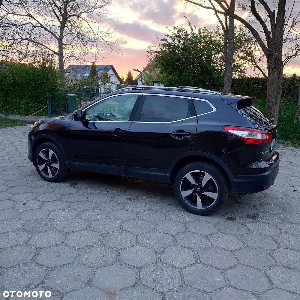 Nissan Qashqai 1.6 DCi N-Connecta - 5