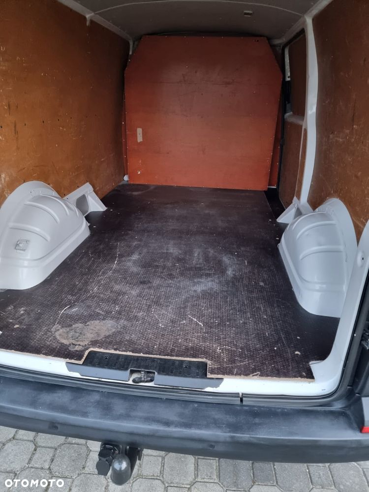 Volkswagen Transporter T6 - 6