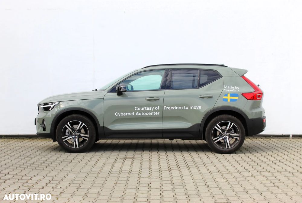Volvo XC 40 B4 AT FWD MHEV Ultimate Dark - 2