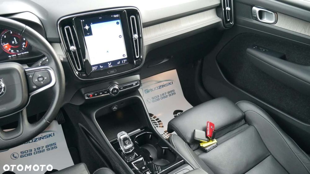 Volvo XC 40 - 12