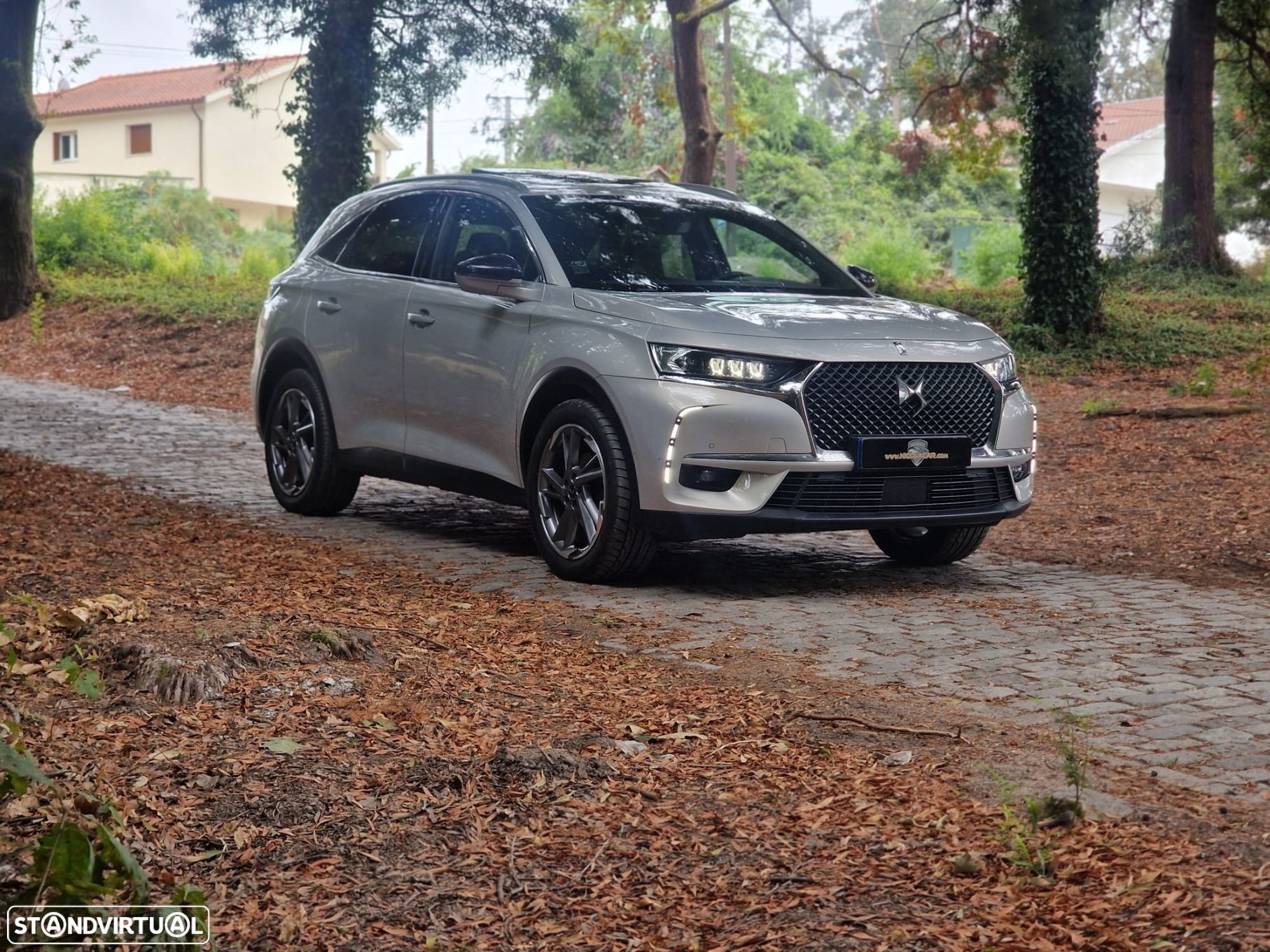 DS DS7 Crossback 1.5 BlueHDi Grand Chic EAT8 - 1