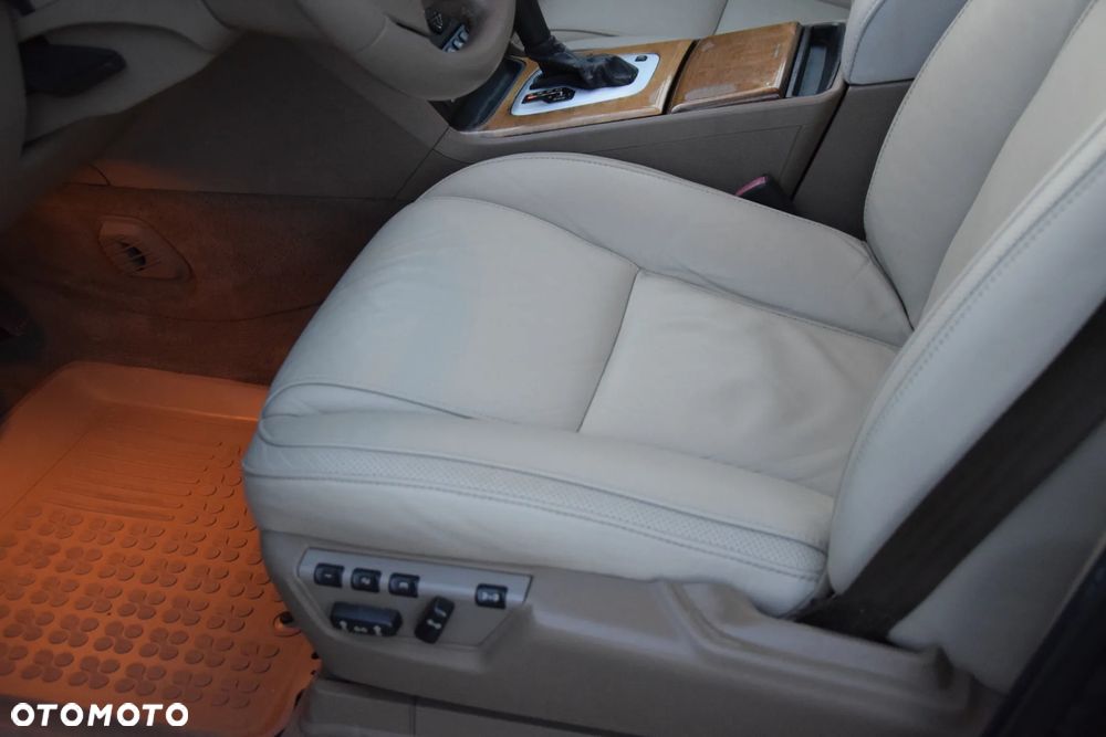 Volvo XC 90 3.2 AWD Summum - 26