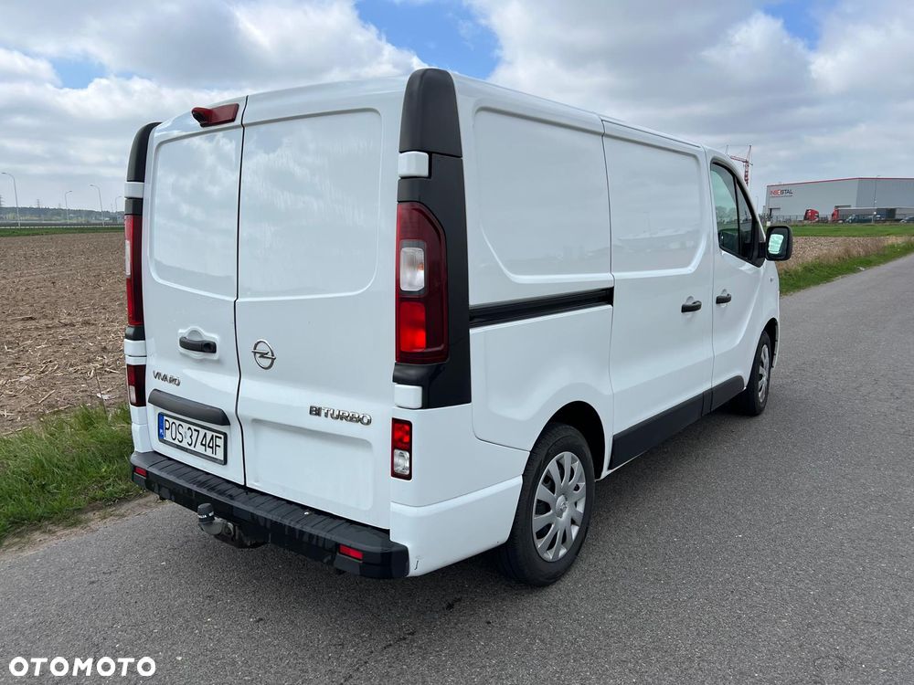 Opel Vivaro - 5