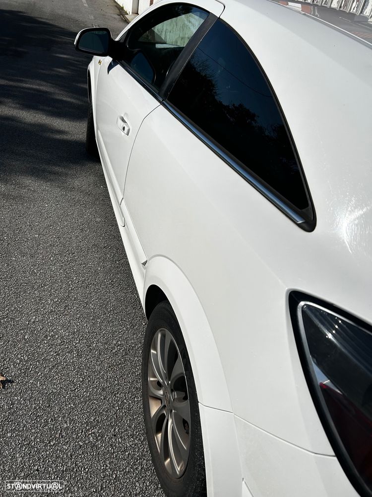 Opel Astra GTC 1.3 CDTI - 3