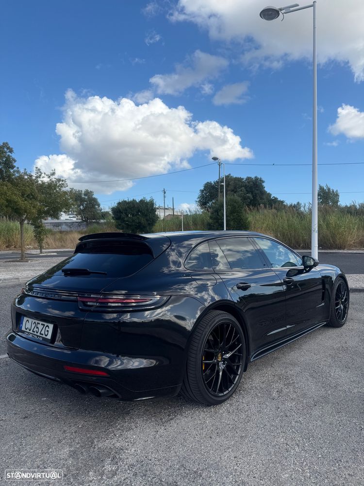 Porsche Panamera 4 E-Hybrid Executive - 2