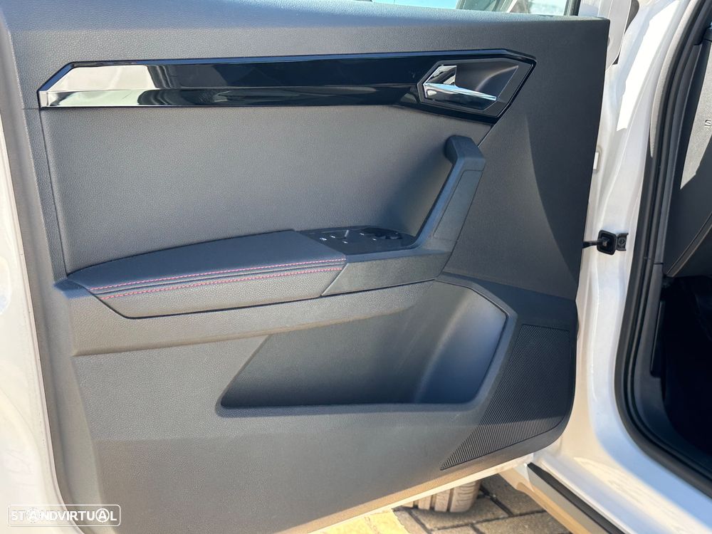 SEAT Arona 1.0 TSI FR - 24