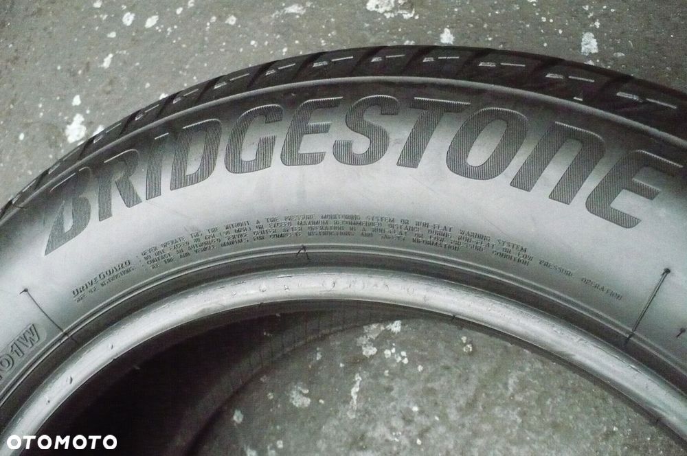 BRIDGESTONE Turanza T005 DriveGuard RFT 225/55R17 5,5mm 2023 - 4