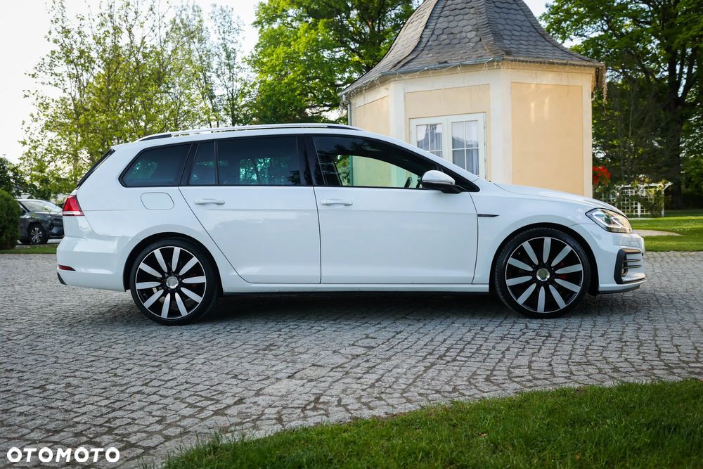 Volkswagen Golf GTD 2.0 TDI SCR DSG - 13