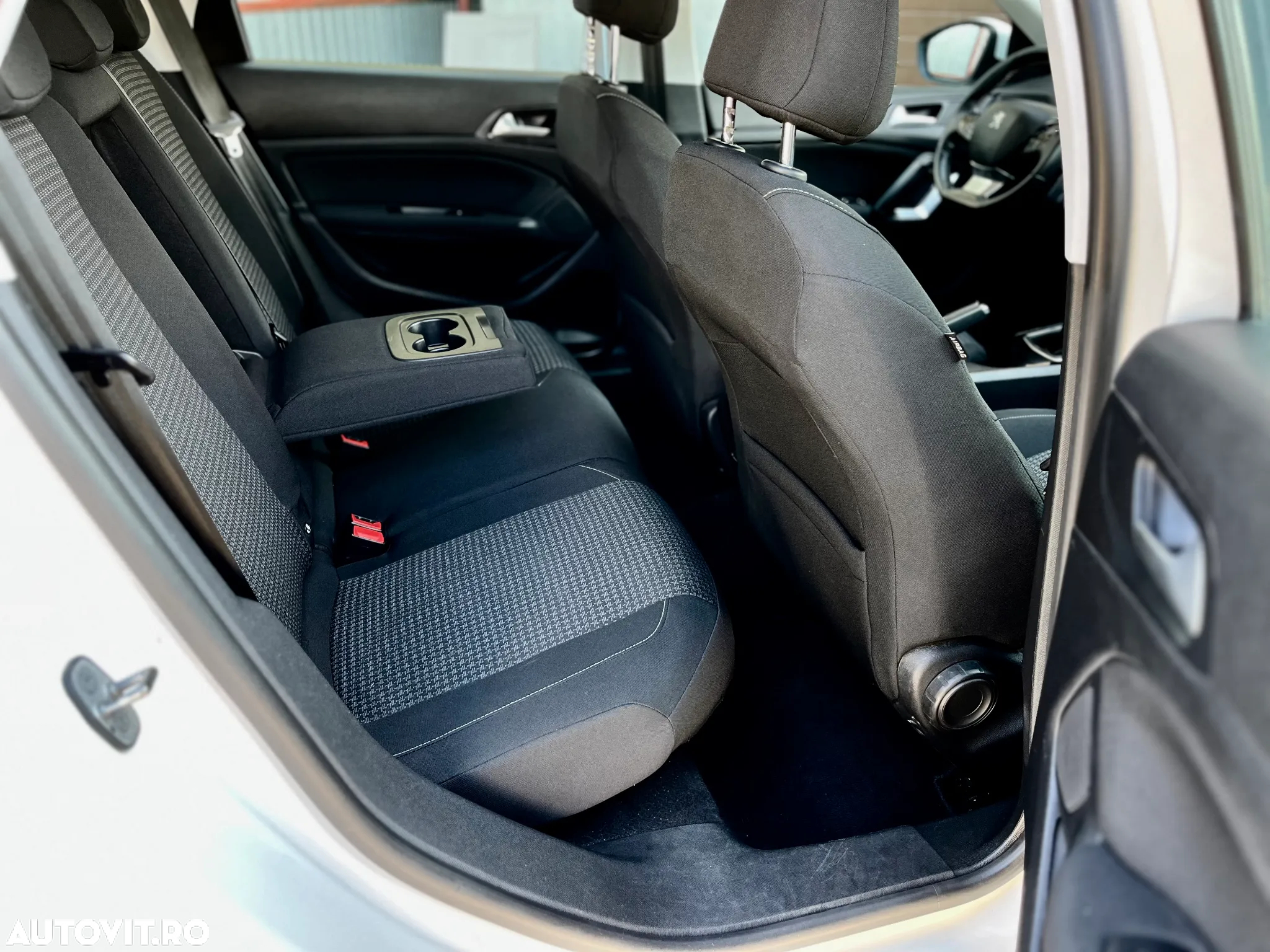 Peugeot 308 - 18