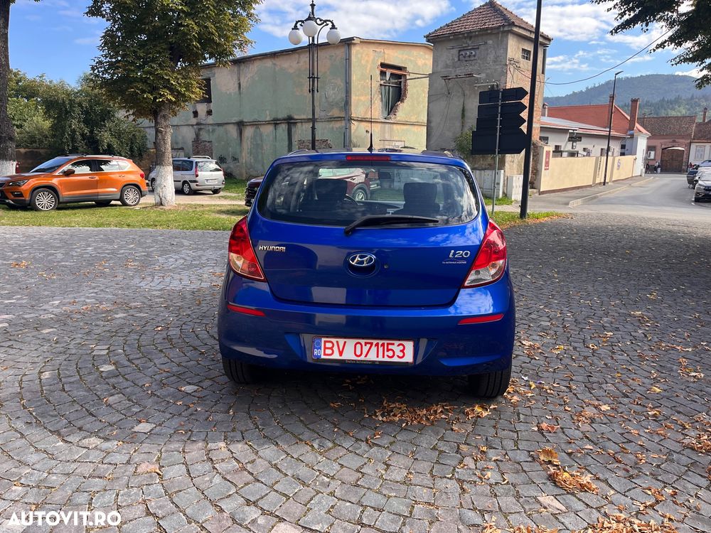 Hyundai i20 - 8