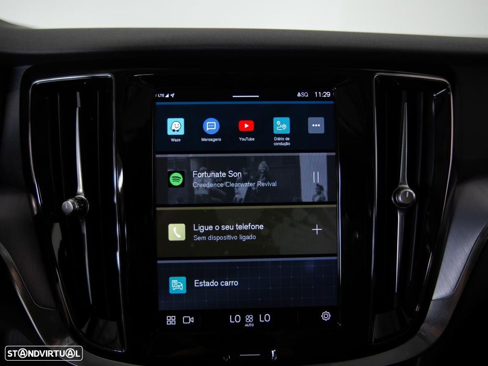 Volvo V60 2.0 T6 AWD TE Core - 22