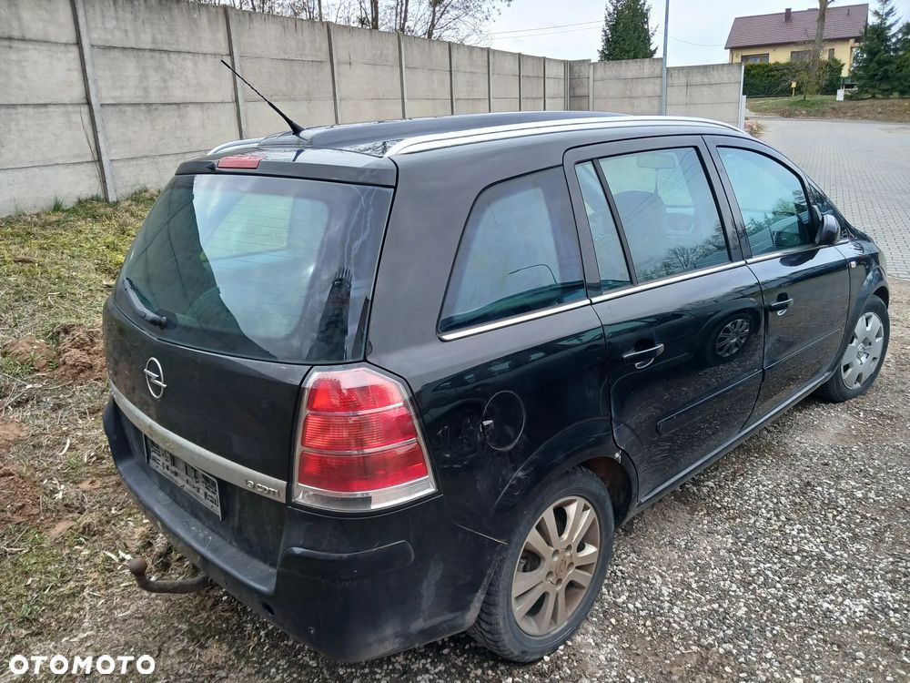 OPEL ZAFIRA B 1.9 CDTI 120KM LAK. Z20R CAŁA NA CZĘŚCI CZEŚCI - 4