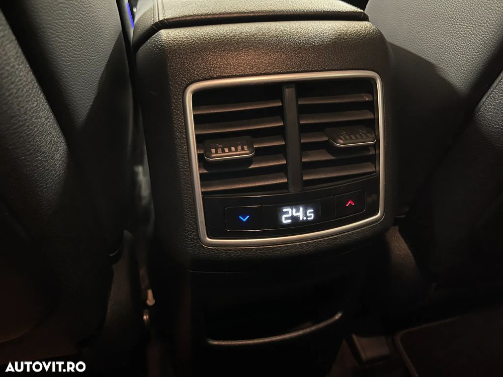 Kia Sportage 1.6 T-GDI PHEV 6AT 4x4 Business Line - 21