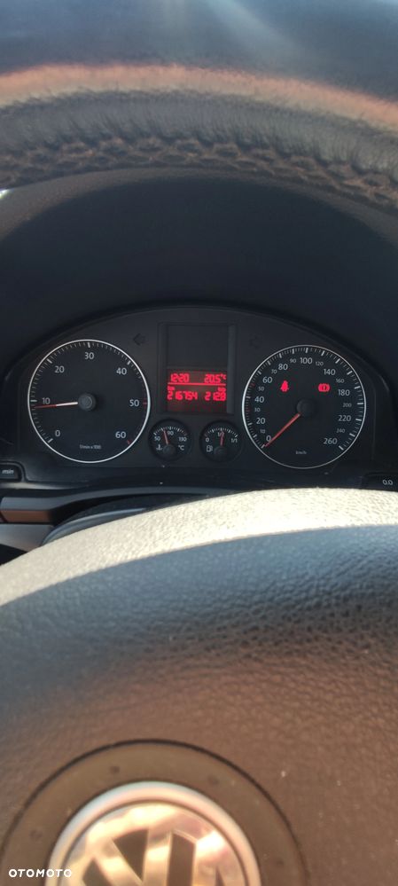 Volkswagen Golf 1.9 TDI DPF Individual - 14