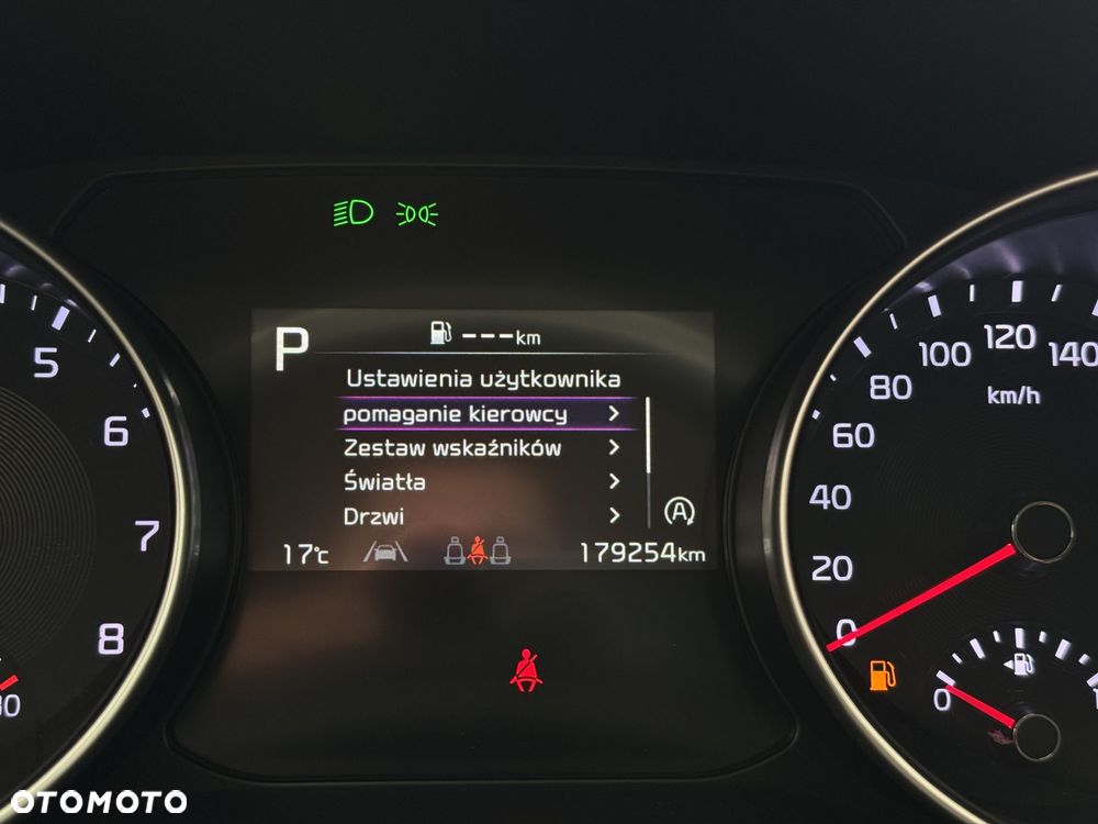 Kia Ceed 1.5 T-GDI M DCT - 24