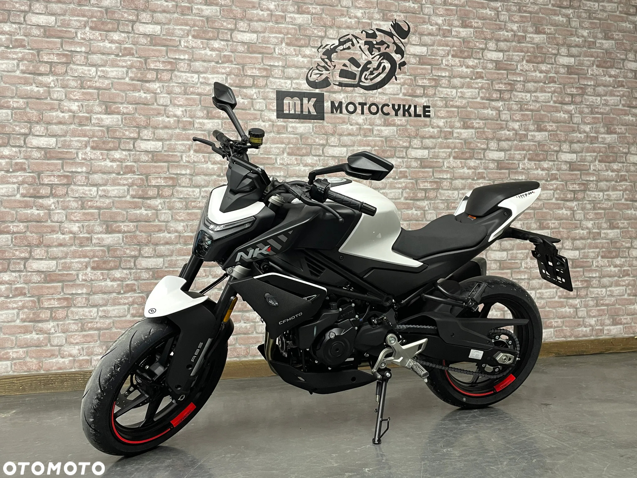 CFMoto NK - 4