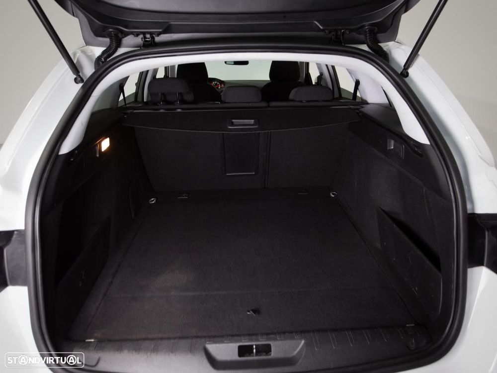 Peugeot 308 SW 1.5 BlueHDi Style - 12